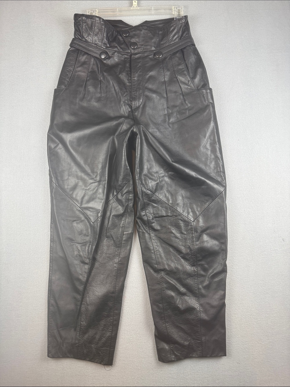 Vintage Wilson’s High waist tapered balloon leather pants
Size: 14 (29” waist)